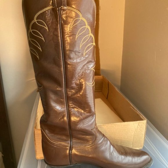 VINTAGE TONY LAMA COWBOY BOOTS mens 9.5 Excellent - Picture 12 of 15